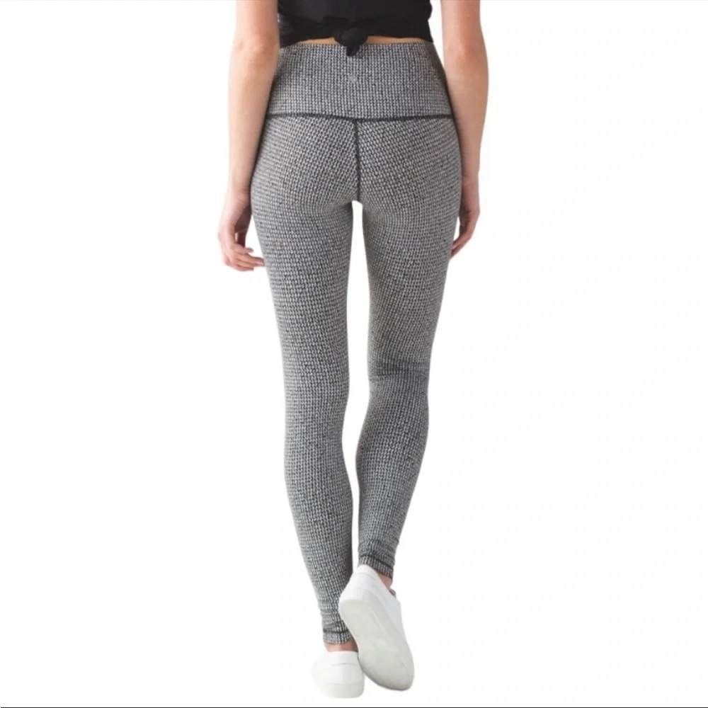 Lululemon Wunder Under Pant Hi-Rise Women 8 Teeny Tooth White Black Leggings